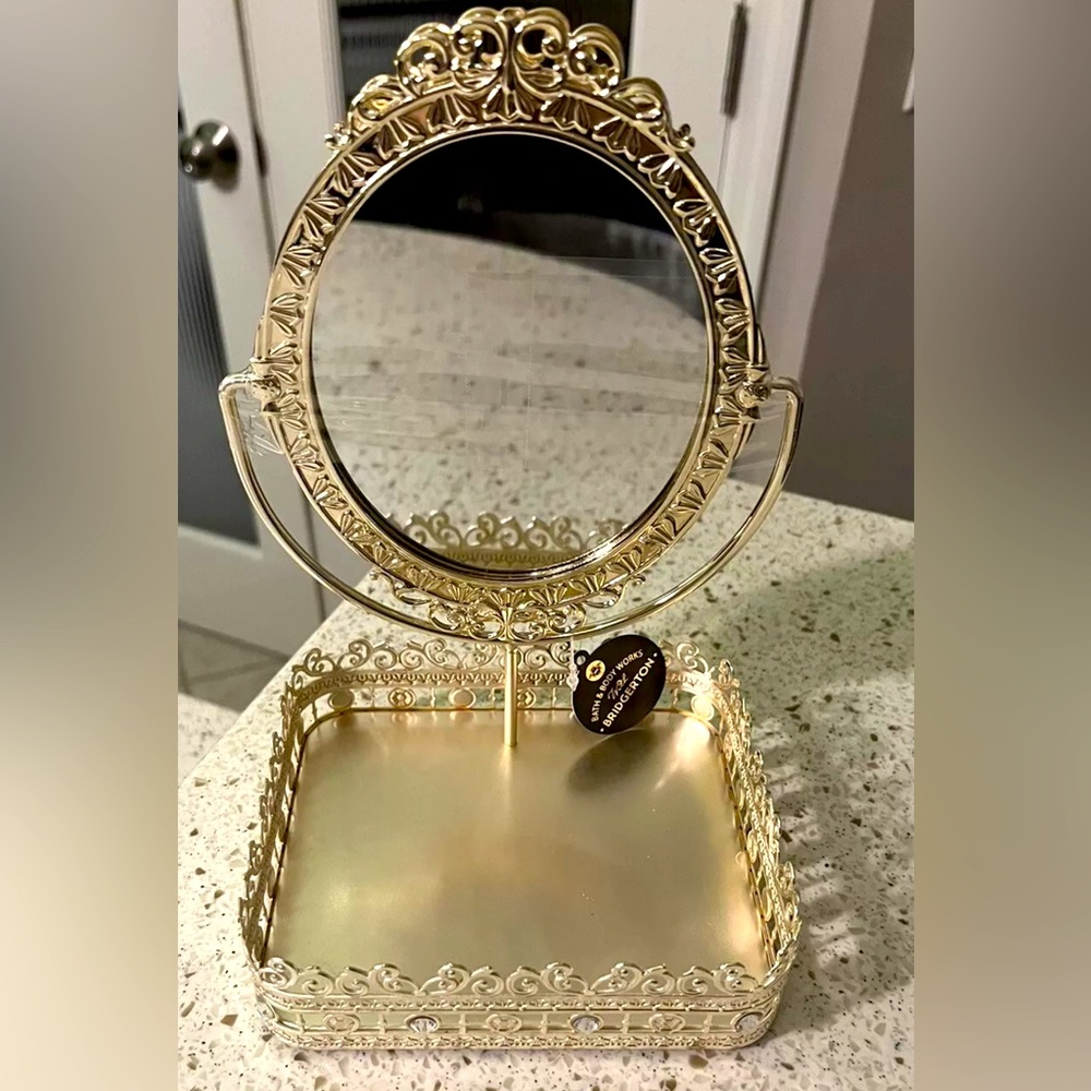 Bath and body works limited edition tilting mirror tray